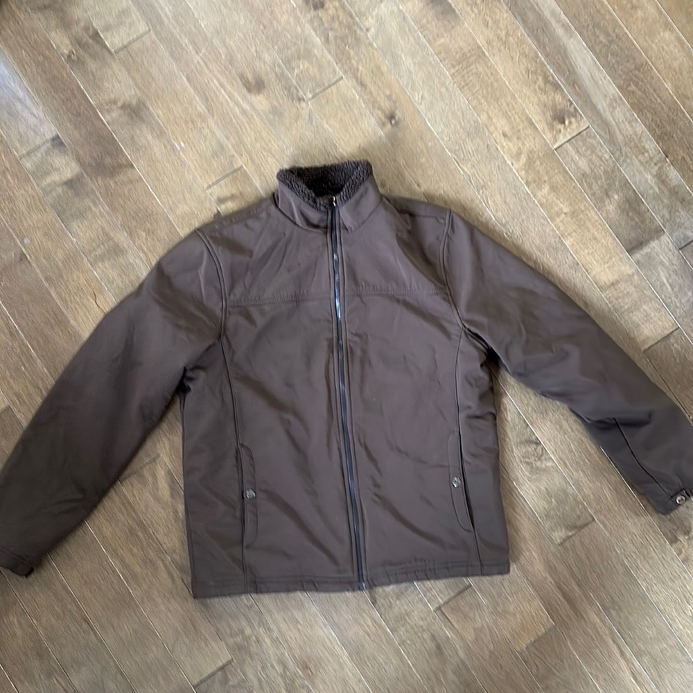 Wind River soft shell jacket. Size M.